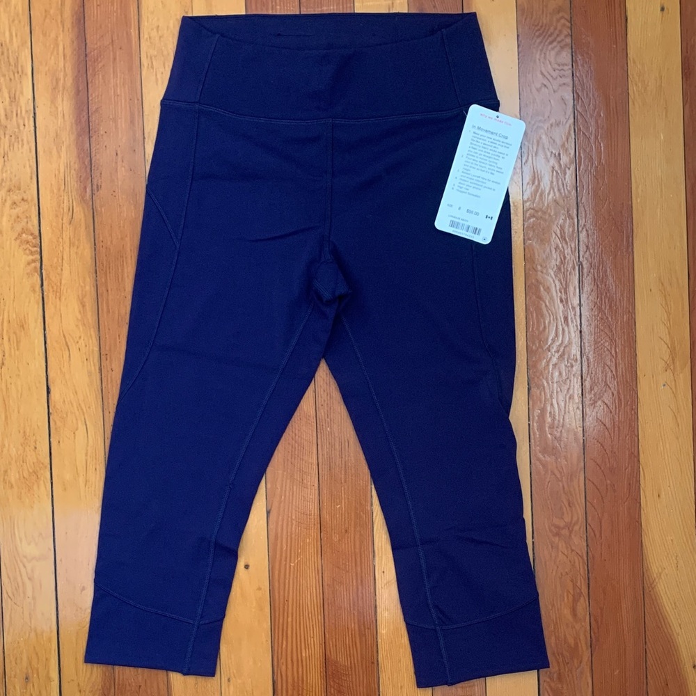 Lululemon In Movement Crop - Picture 5 of 11